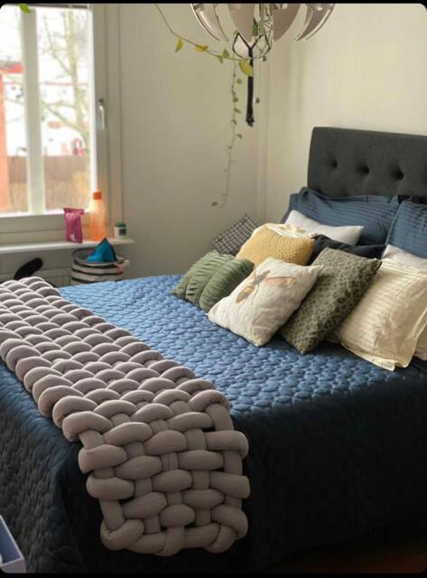 Bed Runner King Bedding Scarf Knot Throw Scarves Chunky Knit Pillow Set Braided - image 1