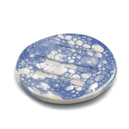 Handmade Ceramic Draining Soap Dish - Minimalist Self-Draining Bar Holder - thumbnail 3