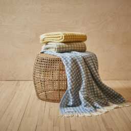 Jacquard Spot in Blue Jay Colourway A Lovely Stylish Throw For Use Anywhere Your Home Or Garden - thumbnail 3
