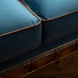 British Handmade 3 Seater Ocean Navy Blue Velvet With Antique Tan Leather Chesterfield Sofa - thumbnail 4