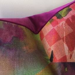 Kashmiri Magenta 20 Inch Cushion Pillow Cover in Designers Guild 2018 Collection - thumbnail 3