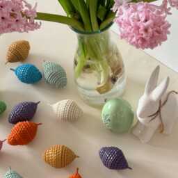 Easter Egg Candle - Beeswax Handrolled Egg Candle 100% Natural Colorful Easter Decor Honeycomb Tableset - thumbnail 3