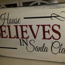 This House Believes in Santa Claus Distressed Wood Sign Rustic Primitive Wall Hanging Holiday Decor Christmas Decoration Believe - thumbnail 2