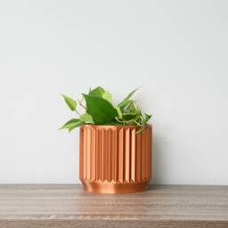 "Classical Planter With Drainage & Saucer in Copper, Unique 3D-Printed Plant Pot, Small To Large Sizes 4"" 5"" 6"" 7"" 8" - thumbnail 3