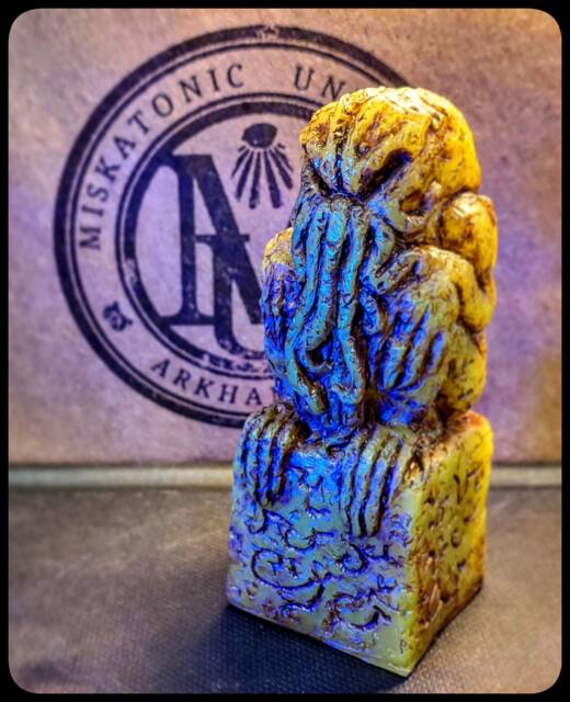 Miniature Cthulhu Idols - image 1