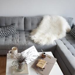 "Giant Sheepskin Icelandic Xxlwhite Throw Genuine Leather Sheep Skin 52""X 32" - thumbnail 2