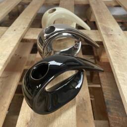 Ceramic Comma Vase in 3 Colours - Black, Cream, Metallic. 10cm Tall X 20cm Wide Small For Modern Display, Ornamental Use, Craft Project - thumbnail 1