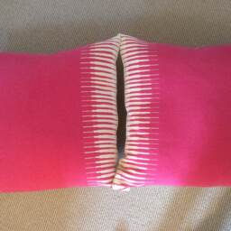 Manuel Canovas Pillow Cover in Rose-Indien Woven Kazan Pattern - thumbnail 2