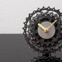 Bicycle Desk Clock, Steampunk Decor, Industrial Small Unique Boyfriend Gift, Husband Father Gift - thumbnail 3