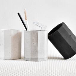 Polygonal Concrete Pen & Pensil Holder - Round Geometric Desk Organizer - thumbnail 3