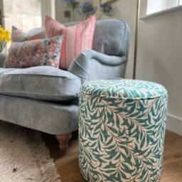 Dressing Table Pouffe in William Morris Willow Boughs - thumbnail 3