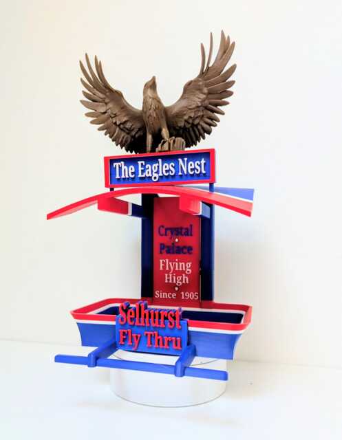 Crystal Palace Bird Feeder, The Eagles Nest, Selhurst Feeding Station . Garden Seed Table, Gift For Football Club Fans - image 1