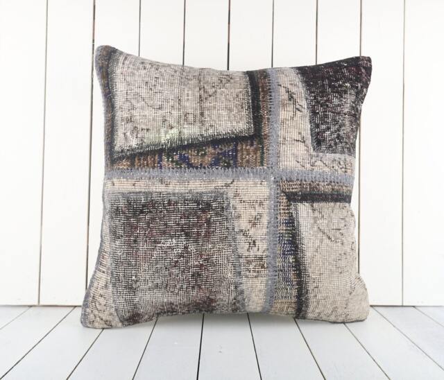 Turkish Kilim Pillow Cover Handmade Anatolian Throw - 24x24 Inch - image 1