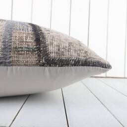 Turkish Kilim Pillow Cover Handmade Anatolian Throw - 24x24 Inch - thumbnail 4