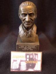 Dr Who Bronzed Bust Set Legends Forever Limited Edition - thumbnail 2