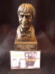 Dr Who Bronzed Bust Set Legends Forever Limited Edition - thumbnail 3