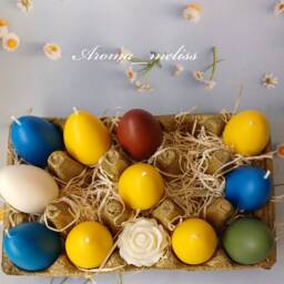 Handcrafted Easter Egg Candle Soy & Bee Wax, Eco-Friendly Decor - thumbnail 3