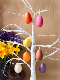Handcrafted Easter Egg Candle Soy & Bee Wax, Eco-Friendly Decor - thumbnail 1