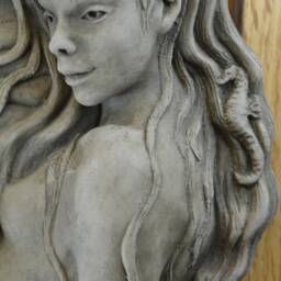 Nixie - The Mermaid Wall Plaque Stone Garden Ornament - thumbnail 4