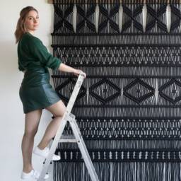 "Extra Large Macrame Wall Hanging - Black Tapestry ""Rosa" - thumbnail 2