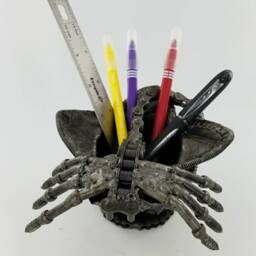 Alien Egg Facehugger, Handmade Recycled Metal Art Sculpture, Pen Holder, Scrap Steel Xenomorph Inspired.made From Nuts, Bolts, Bits & Pieces - thumbnail 2