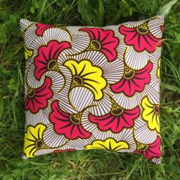Square Cushion Cover in The Wax Print Of Pink Wedding Flowers - thumbnail 2