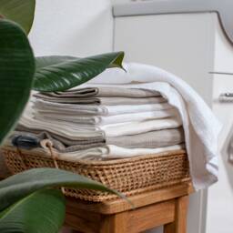 Washed Linen Waffle Weave Towel Set, Natural Off-White - thumbnail 4