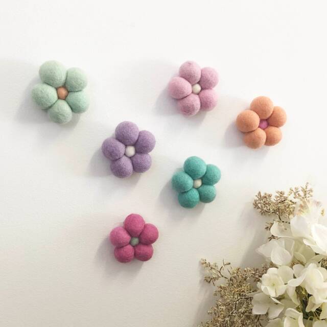 Felt Ball Flower Wall Decor Poppy Bloom Nursery Decoration - image 1