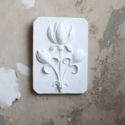 Tulip Relief Plaster Cast Reproduction, Original Wall Sculpture By Brucciani, English Floral Tile Ornament With Maker's Stamp - thumbnail 2