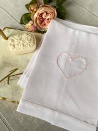 Valentines Heart Frame Embroidered Linen Guest Towels, Monogrammed Towel, Hostess Gifts, Warm House Gifts, Bathroom Decor - thumbnail 1