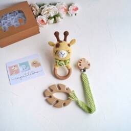 Unisex Safari Baby Gift Basket For Expecting Mommy, New Parent Box Jungle Shower - thumbnail 2