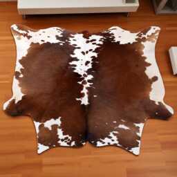 Authentic Medium Dark Brown & White Cowhide Rug - Luxurious Hair-On Leather For Sophisticated Spaces - 46x48 Inches - thumbnail 2