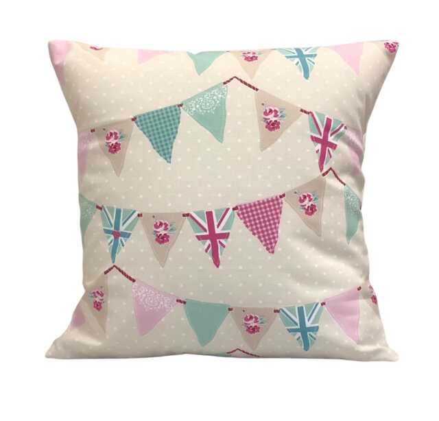 Fryetts Bunting Union Jack Cushion Cover Pink Cream Flag Pillow 16 - image 1