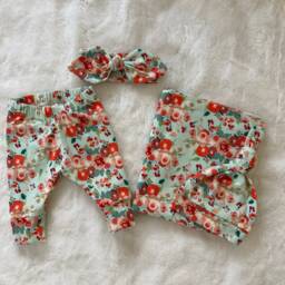 Newborn Girl Take Home Set. Swaddle Blanket & Hat Or Headband Leggings. Baby Shower Gift. Photo Prop - thumbnail 2