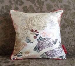 Obee Small Cushion Cover/Sunflower & Wave With Gold Line - thumbnail 2
