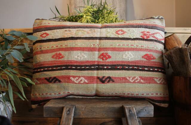 4060cm - 1624In Handwoven Boho Kilim Pillow Cover - Hand Spun Wool Striped With Filler Motifs - image 1