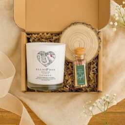 Personalized Engagement Map Candle Gift Set Soy Wax, Essential Oils - thumbnail 1