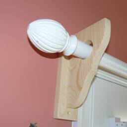 Decorative Wall Brackets With Rod Holder - thumbnail 3
