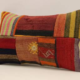 Vintage Turkish Kilim Lumbar Pillow, Wool Patchwork Cushion Cover - 12x20 In - thumbnail 3