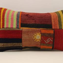 Vintage Turkish Kilim Lumbar Pillow, Wool Patchwork Cushion Cover - 12x20 In - thumbnail 2
