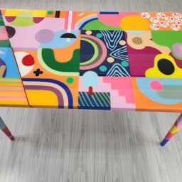 Resin Pop Art Coffee Table Colorful Mid-Century Modern Side Table - thumbnail 2