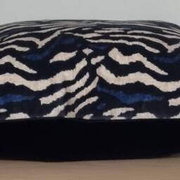 Linwood Omega Prints Wild Navy & Velvet Cushion Cover 45x45 cm - thumbnail 2