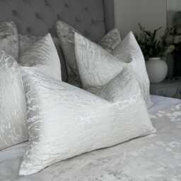 "Ivory Hamlet Cushion Cover, Luxury Marble Throw Pillow Cover 12"" X 20"