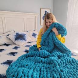 Ready To Ship Super Chunky Knit Blanket, Chenille Chunky Knits, Arm Knitted Blankets, Throw, Gift - thumbnail 3