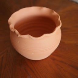 Craven Pottery Fluted 1 Quart Jardiniere Red Clay Planter - thumbnail 3