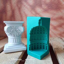 Handcrafted Roman Building Candle Eco-Friendly Soy Wax Sculpture - thumbnail 2