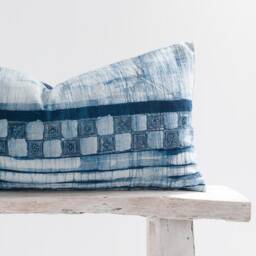 Hmong Hill Tribe Indigo Batik Lumbar Pillow Cover - Handwoven Rustic Cushion - thumbnail 3