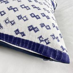 Vintage Hmong Pillow Cover Indigo Block Print, Ethnic Textile - 12x20 - thumbnail 4