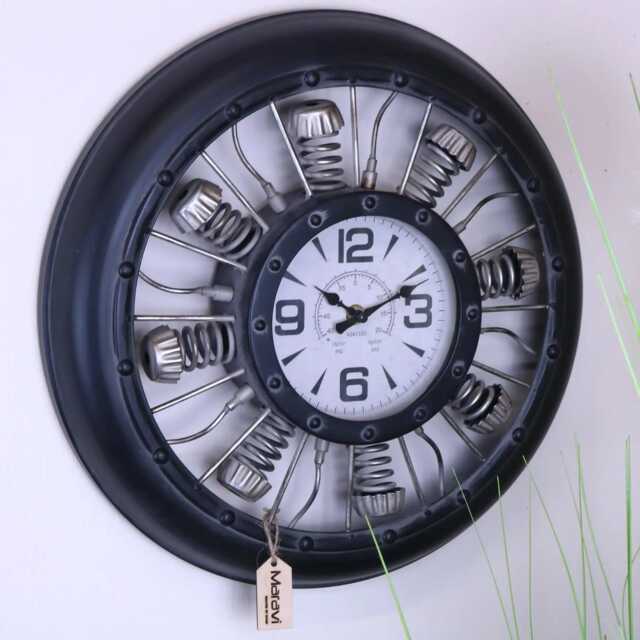 Engine Style Industrial Wall Clock 40cm - image 1