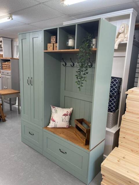 Boot & Mud Room Utility Storage Drawers & Cupboard, Bench - image 1